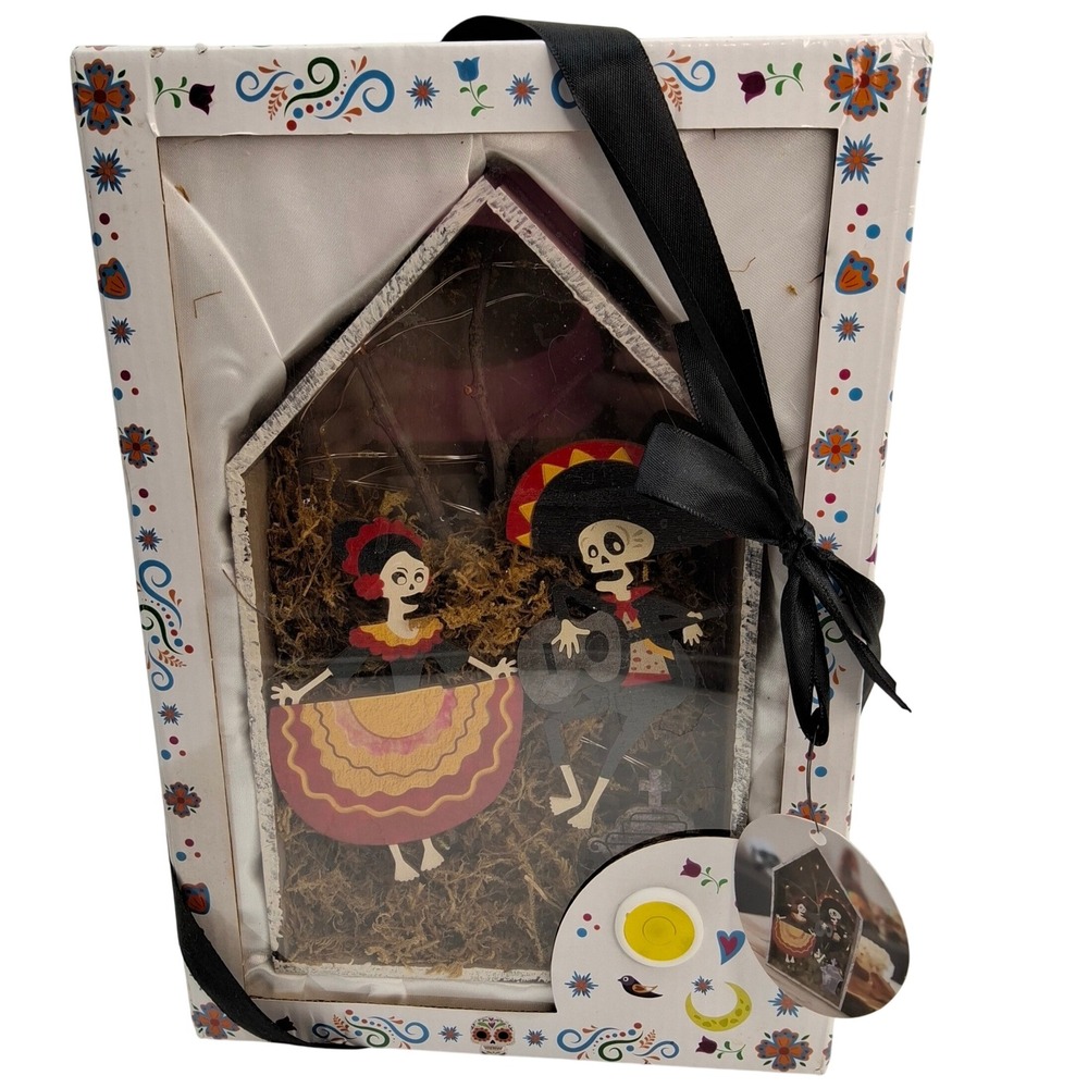 Dia De Los Muertos Decor House Tim Holtz Day Of The Dead Themed Shadow Box
